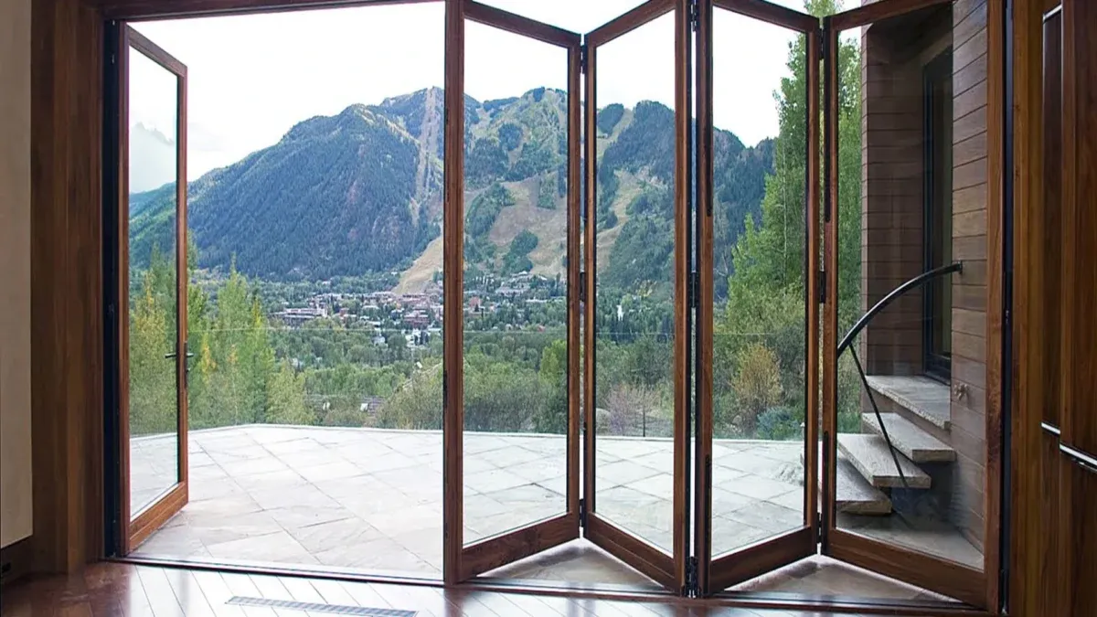 Antalya Katlanır Cam Balkon Sistemleri